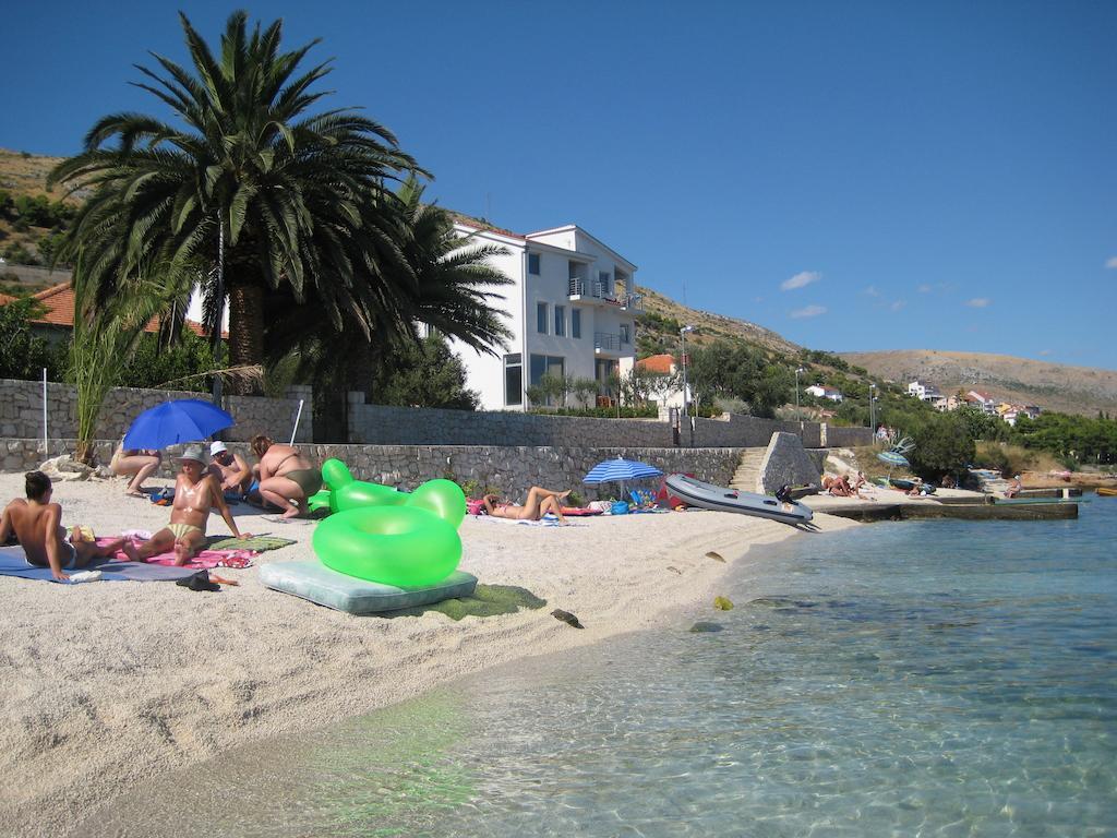 Apartments Marer Trogir Buitenkant foto