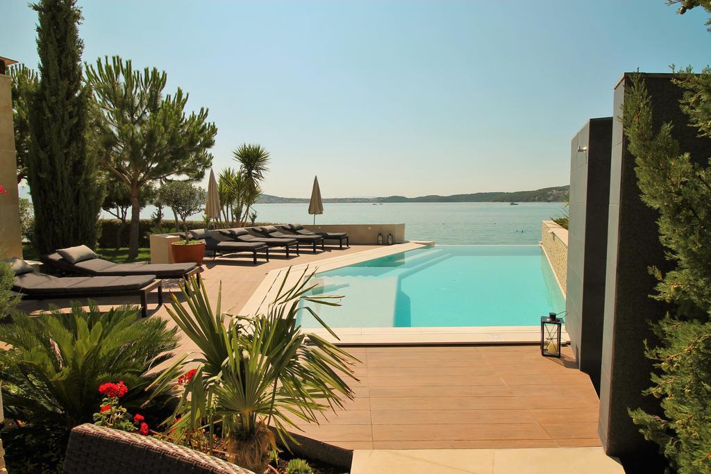 Apartments Marer Trogir Buitenkant foto