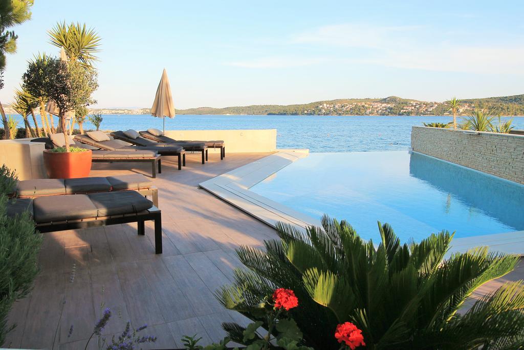 Apartments Marer Trogir Buitenkant foto